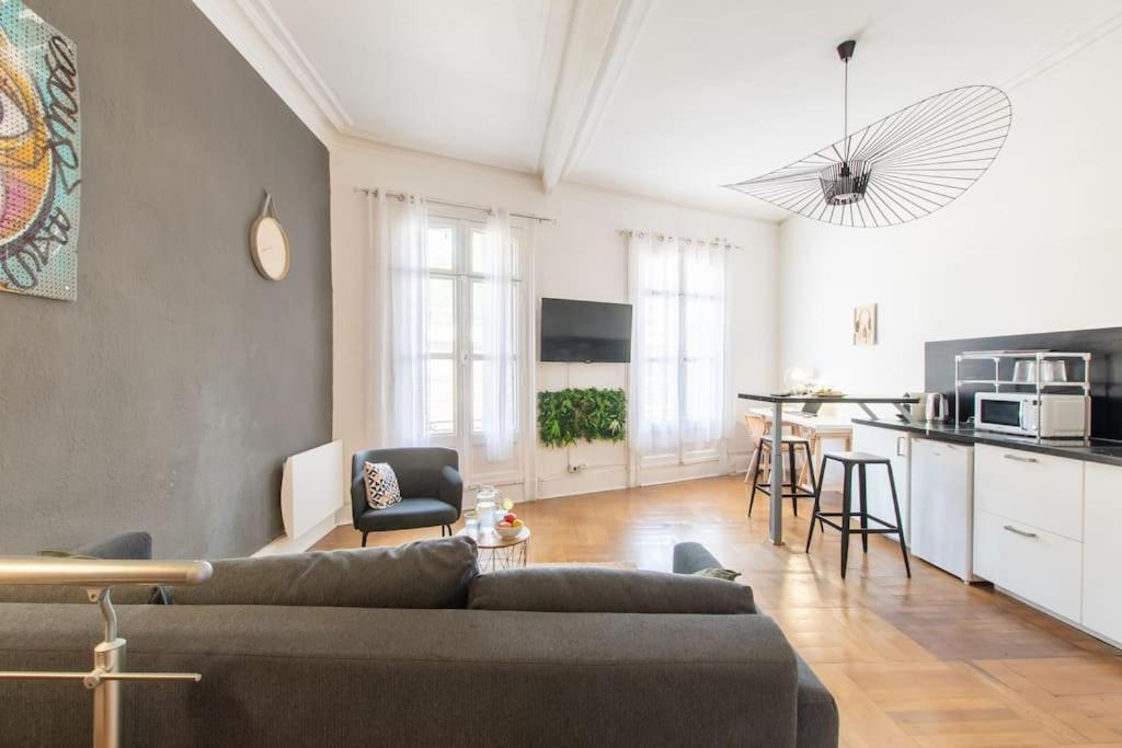 Grand Studio Sur La Comedie Montpellier Luaran gambar